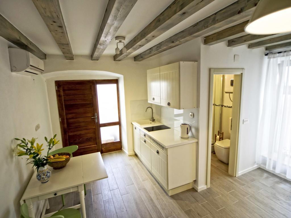 Anja Apartments Šibenik Стая снимка