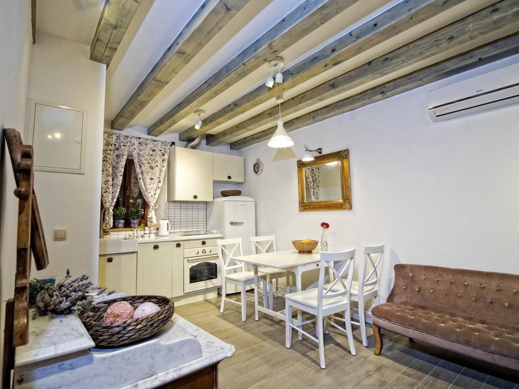 Anja Apartments Šibenik Стая снимка